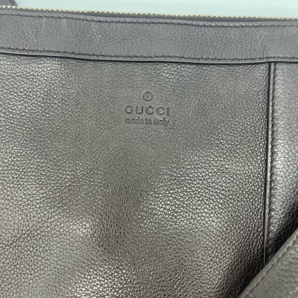 GUCCI Men's 233329 Dark Brown Pebbled Leather Adjustable Messenger Crossbody Bag - Picture 4 of 17